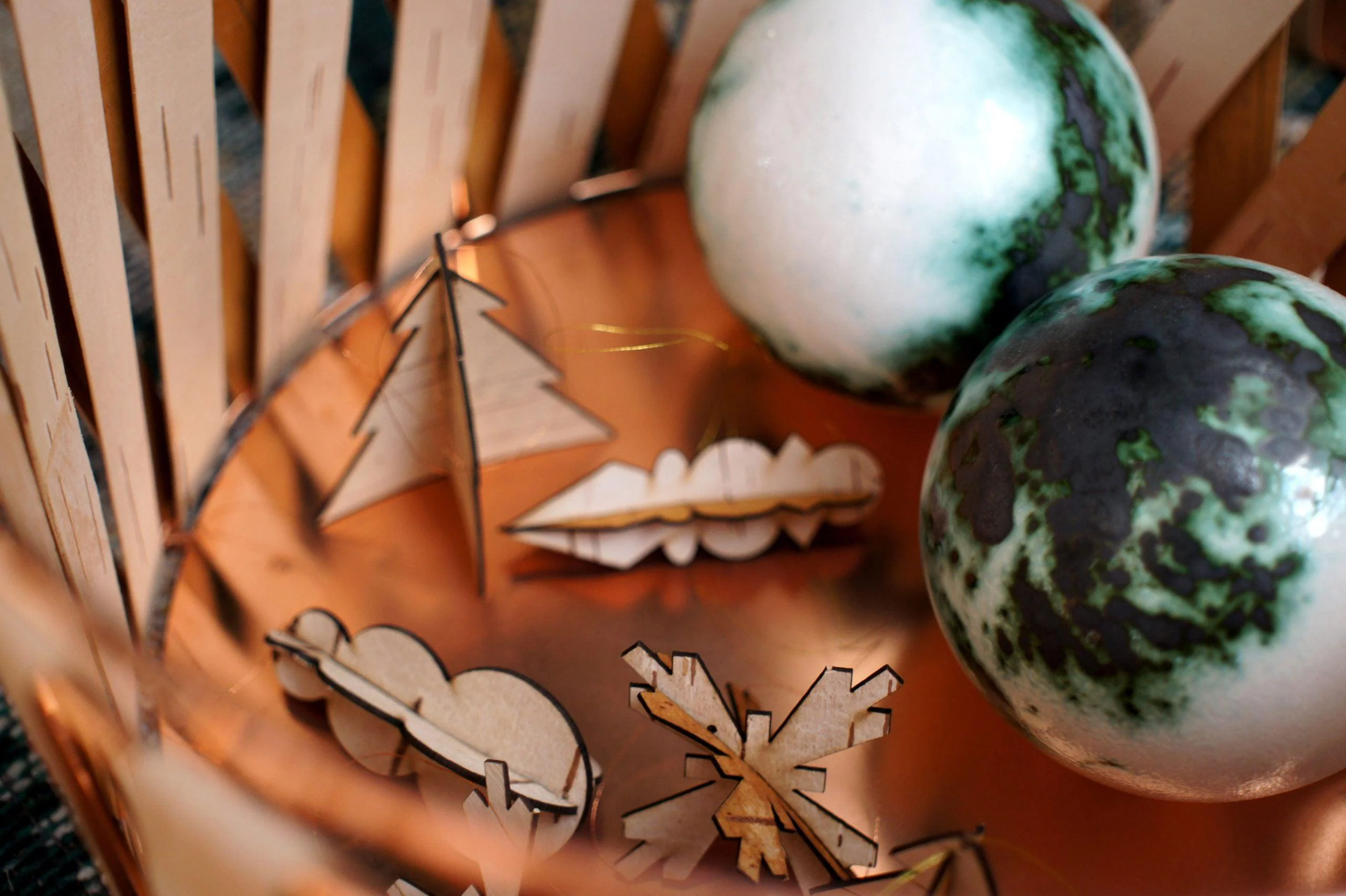 Birch Bark Christmas Decorations (Set of 4) - Image 10