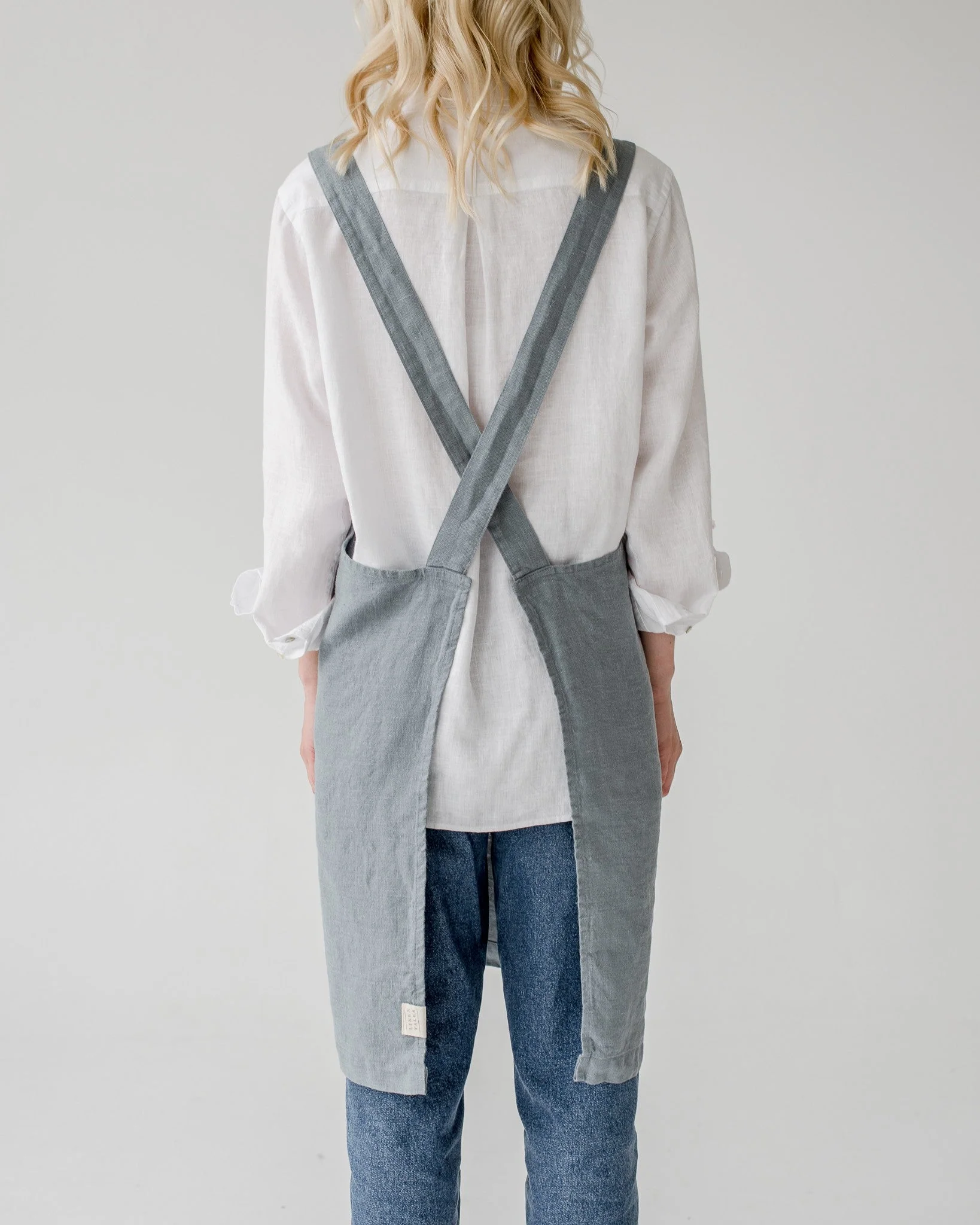 Blue Fog Crossback Linen Apron - Image 3