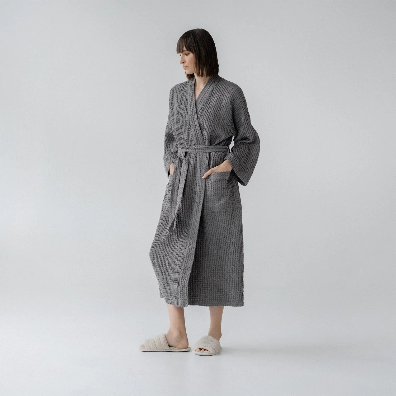 Dark Grey Linen & Cotton Waffle Bathrobe - Image 4