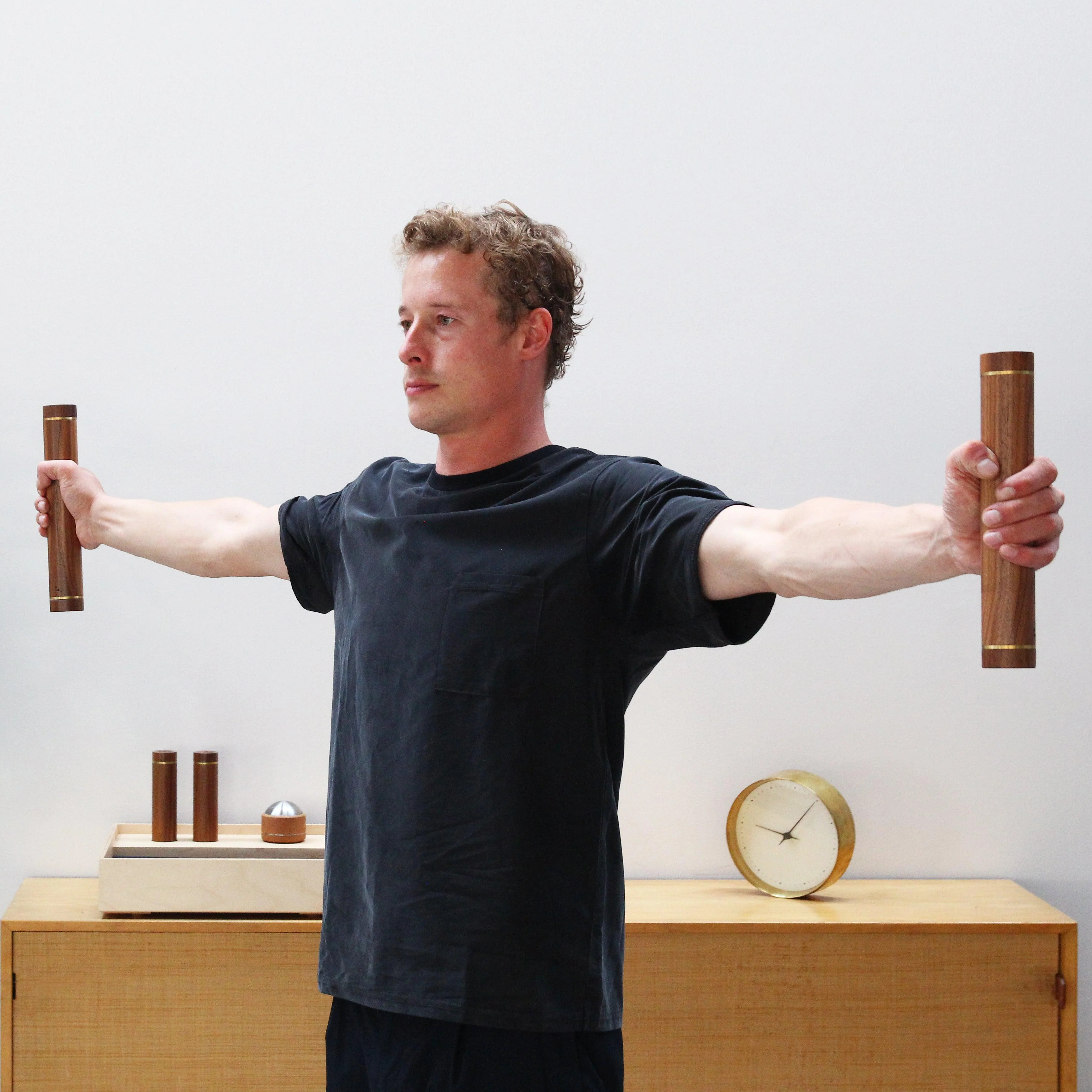 Walnut Dumbbells - 2kg - Image 7
