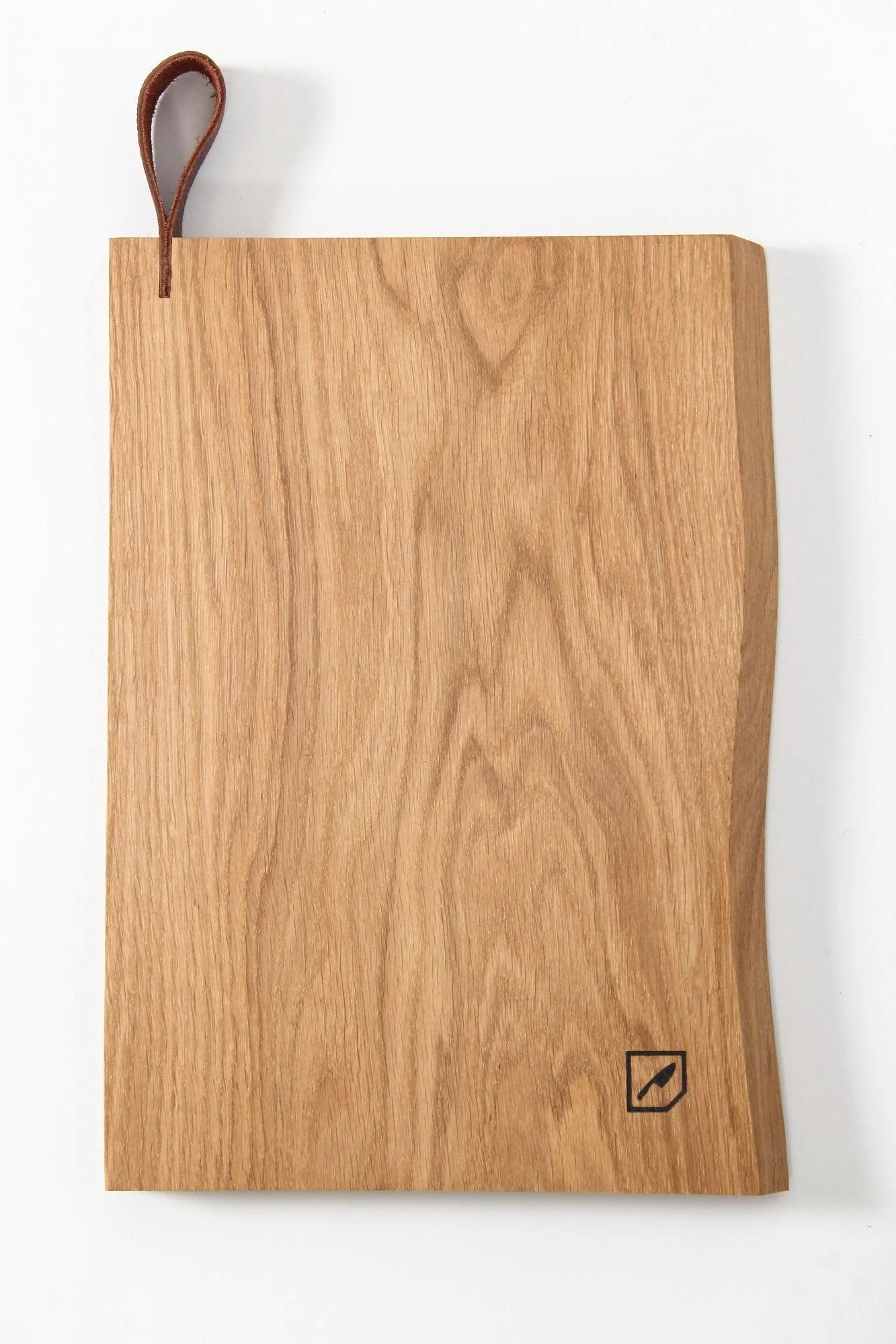 Mediea Small Oak Cutting Board - Image 6
