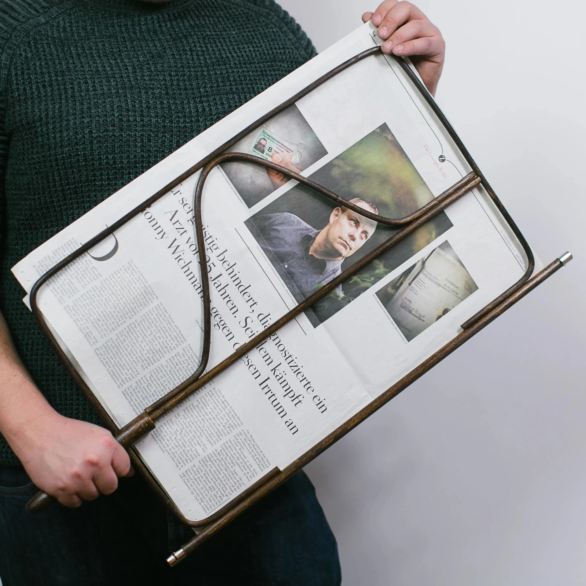Viennese Newspaper Holder - Image 7