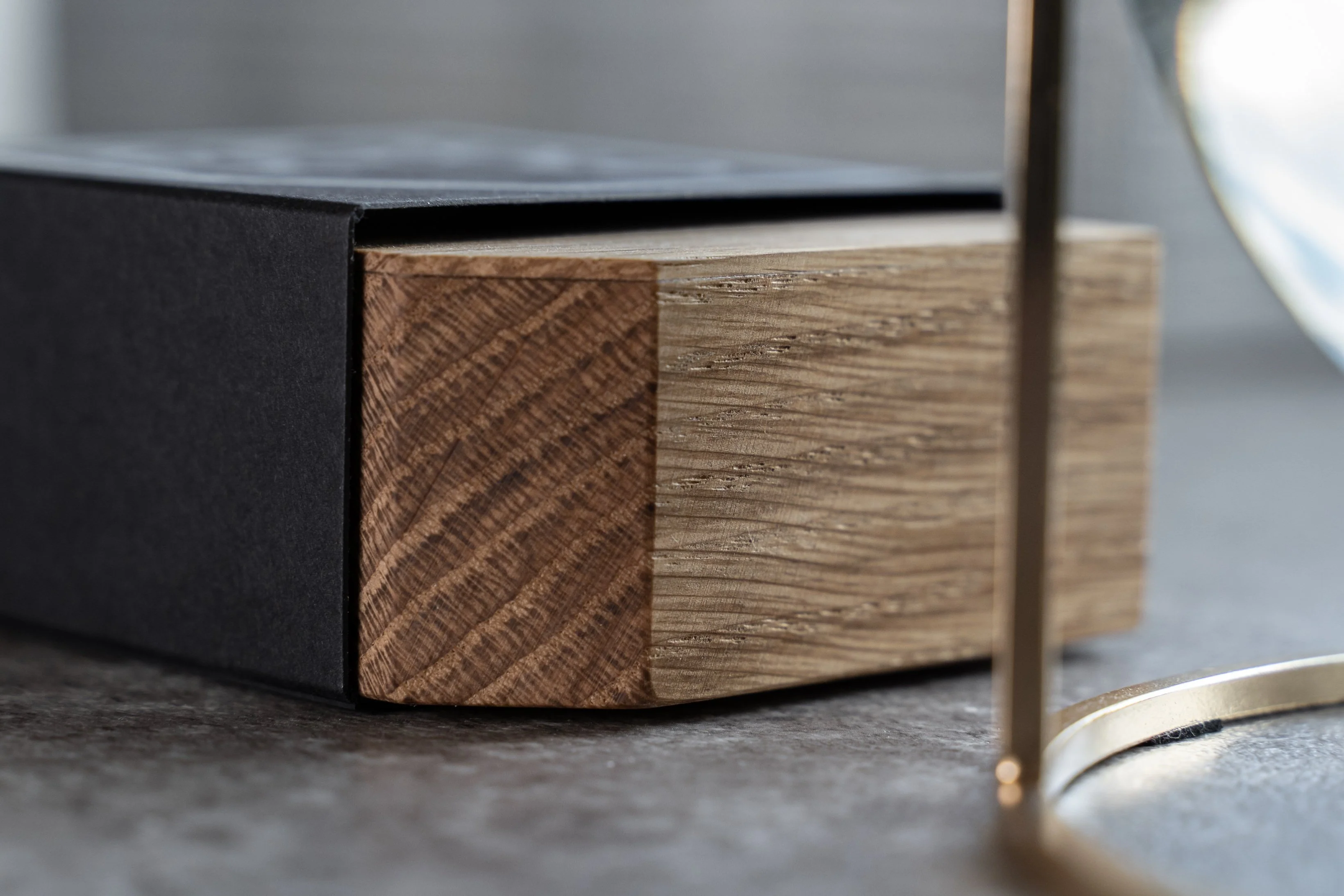Raktea Oak Keyholder - Image 7