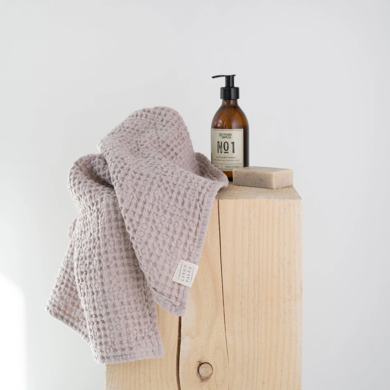 Rose Linen and Cotton Waffle Towel - Image 8