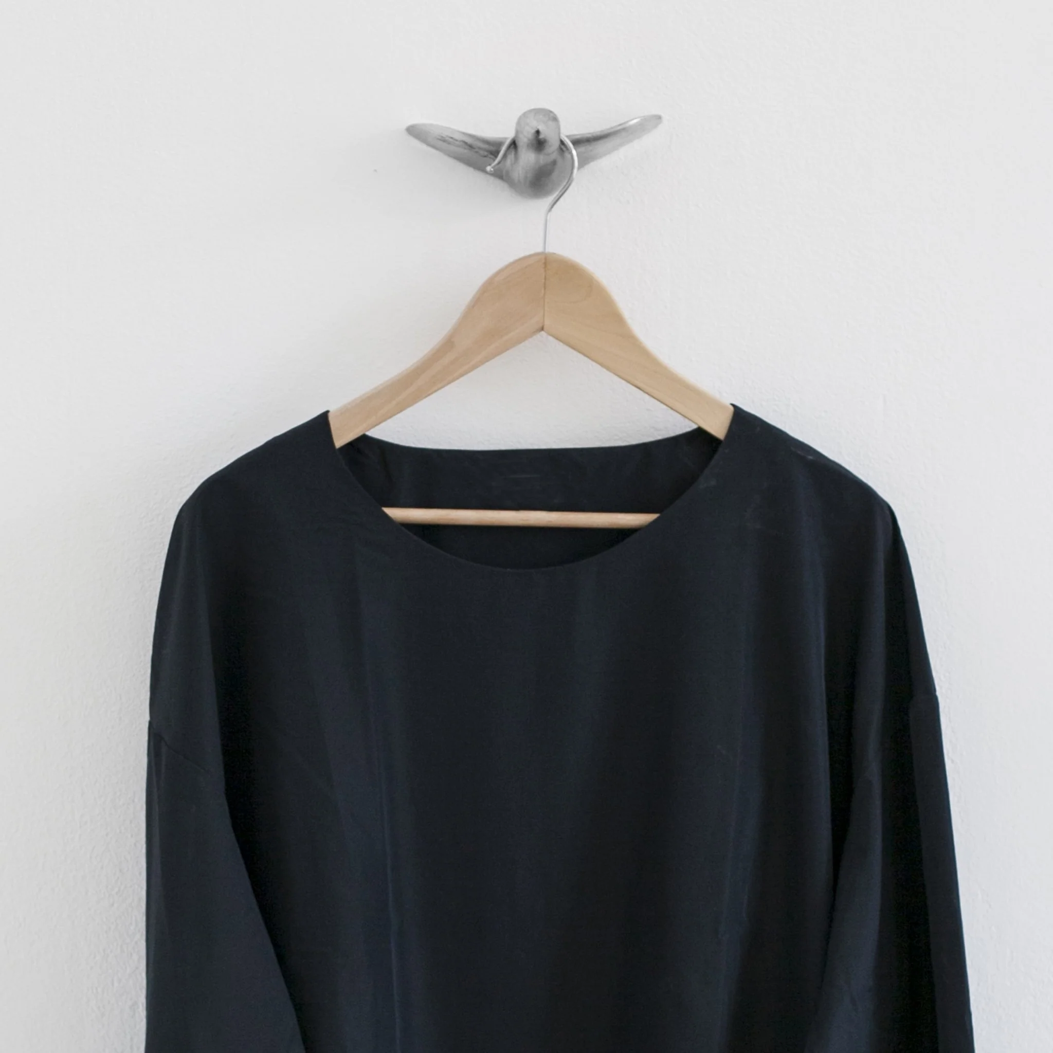 Silver Excursion Bird Wall Hanger - Image 4
