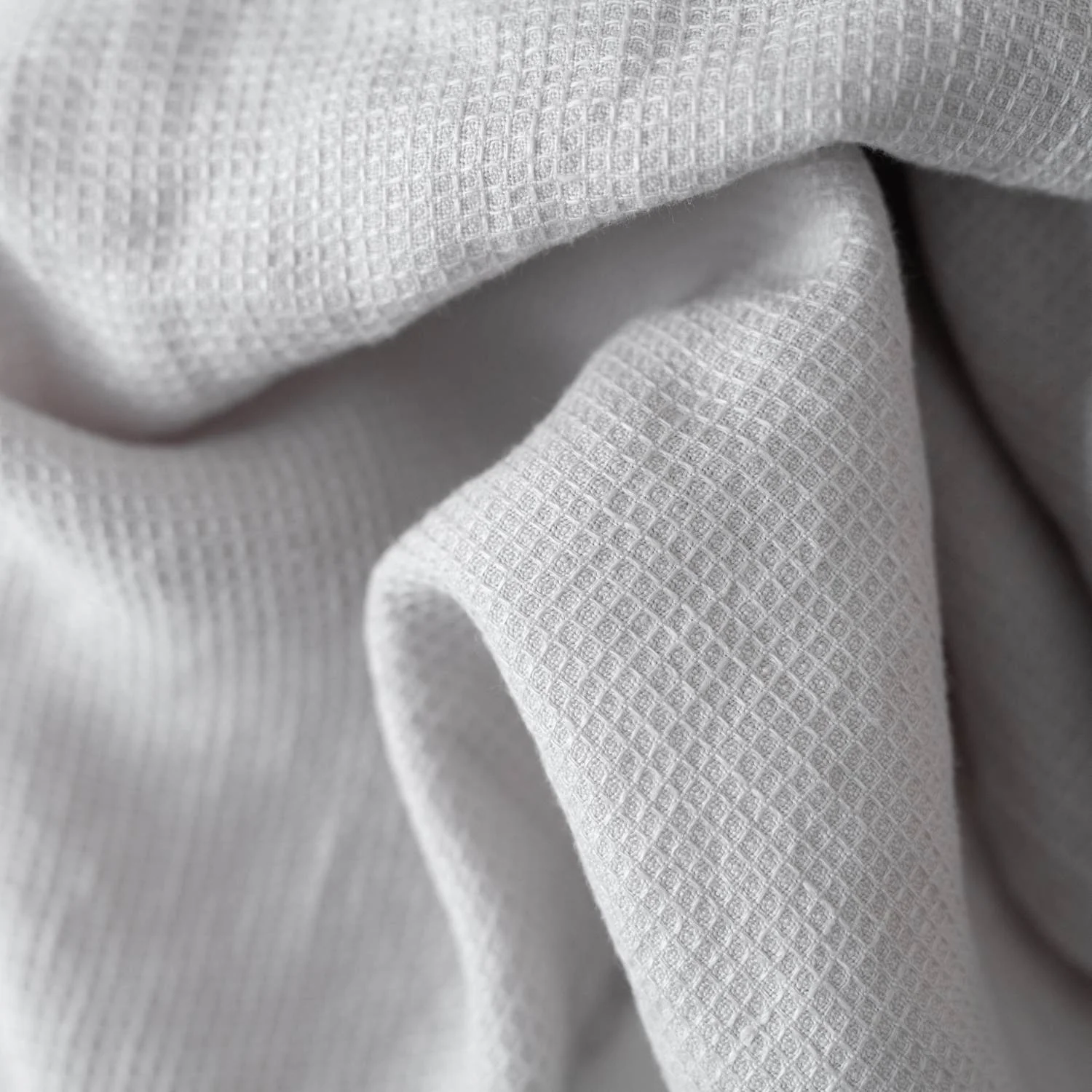 Silver Linen Fine Waffle Towel - Image 6
