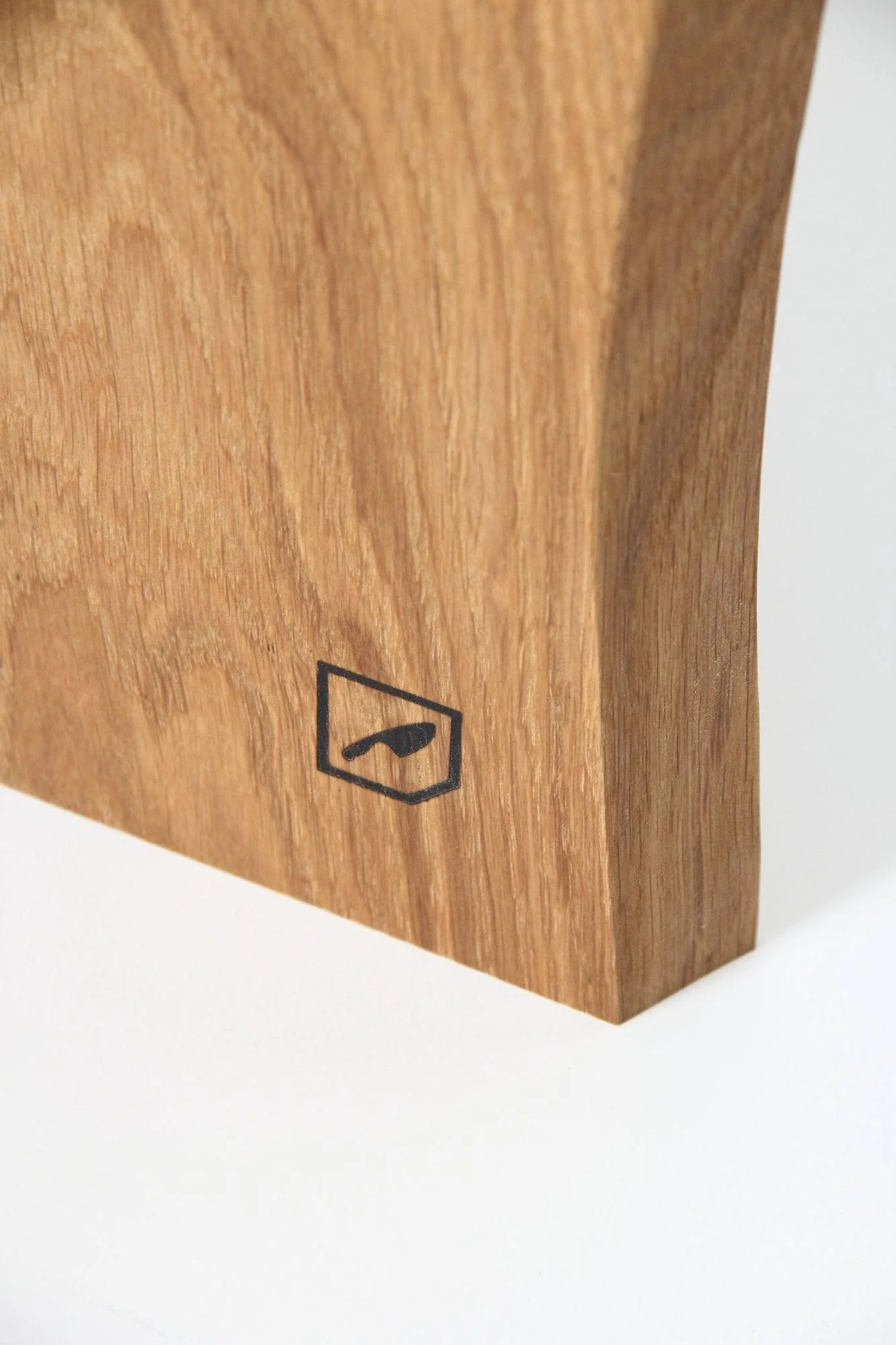 Mediea Mini Oak Cutting Board - Image 9