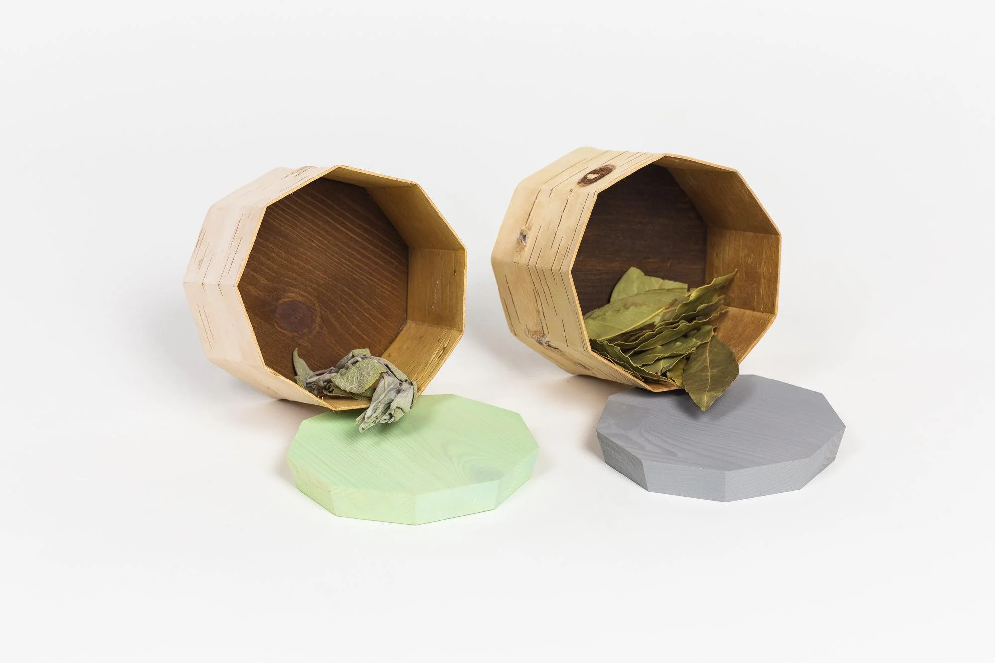 Tuesa Birch Bark Containers - Image 12