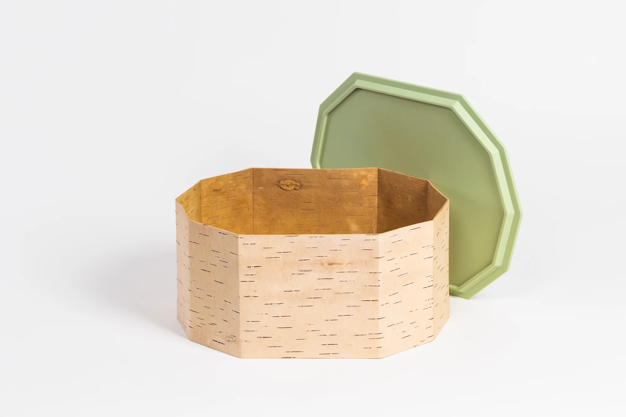 Tuesa Sai Birch Bark Breadbox - Image 8
