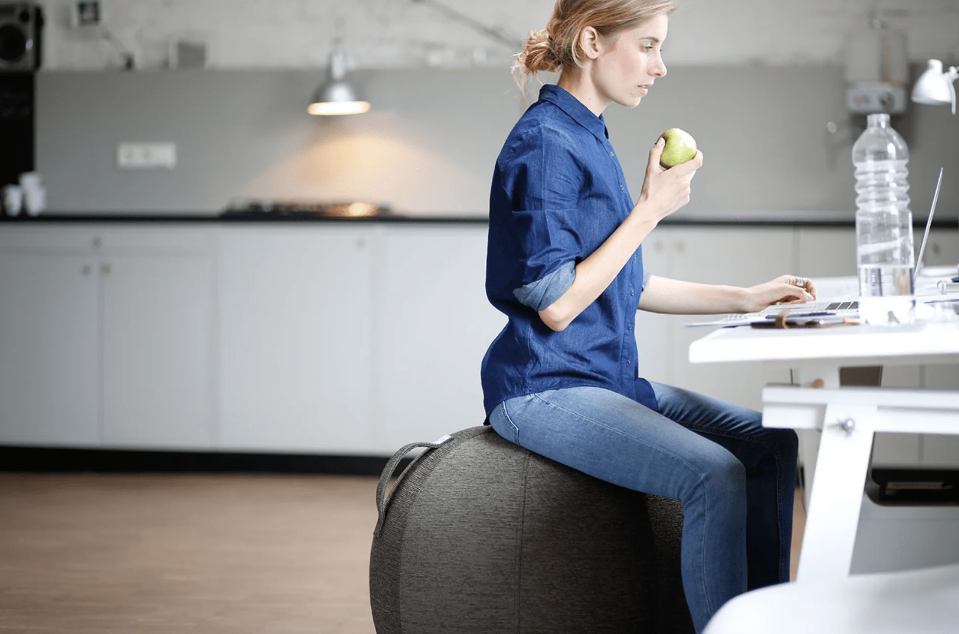 Vluv Stov Sitting Ball - Image 4