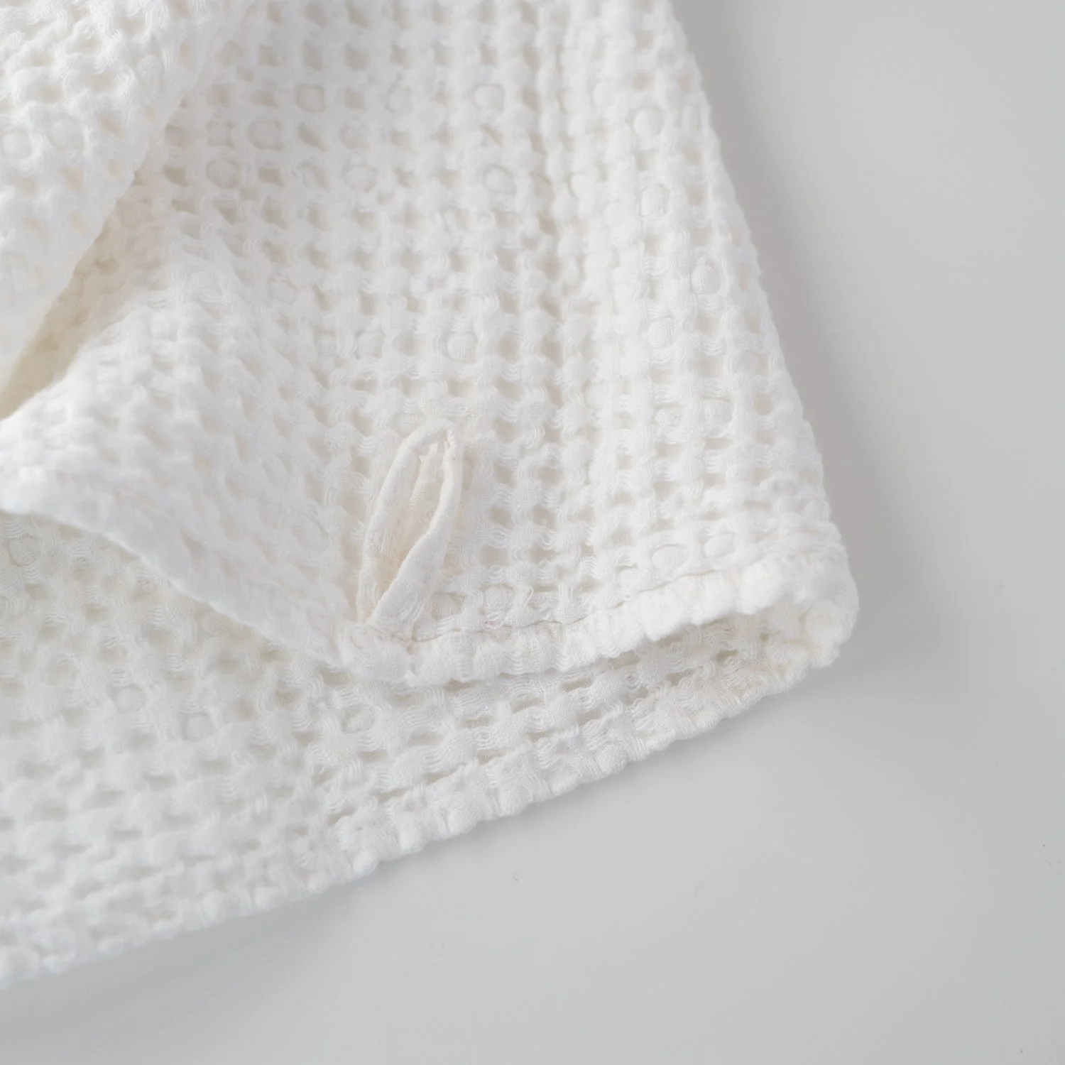 White Linen & Cotton Waffle Towel - Image 7