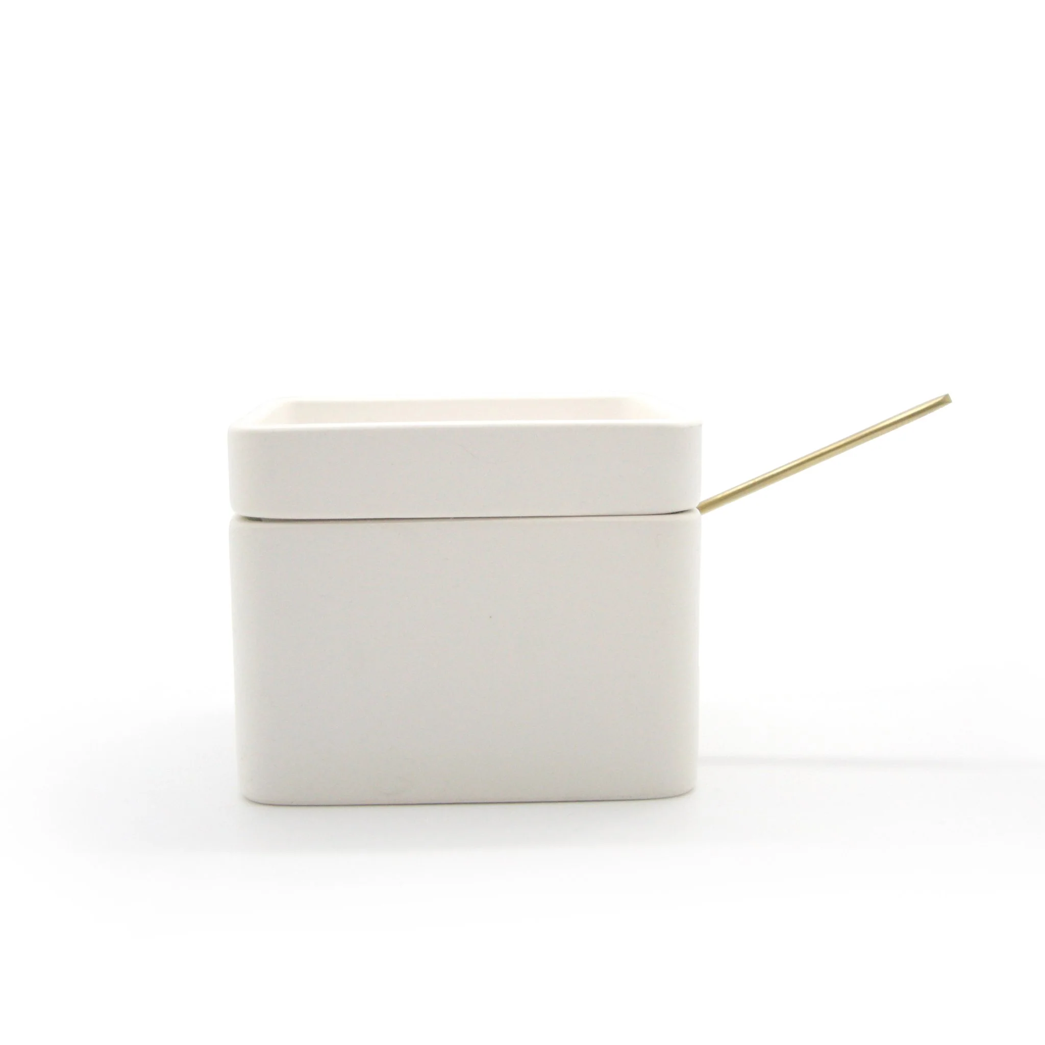 White Viennese Braid Concrete Box - Image 12