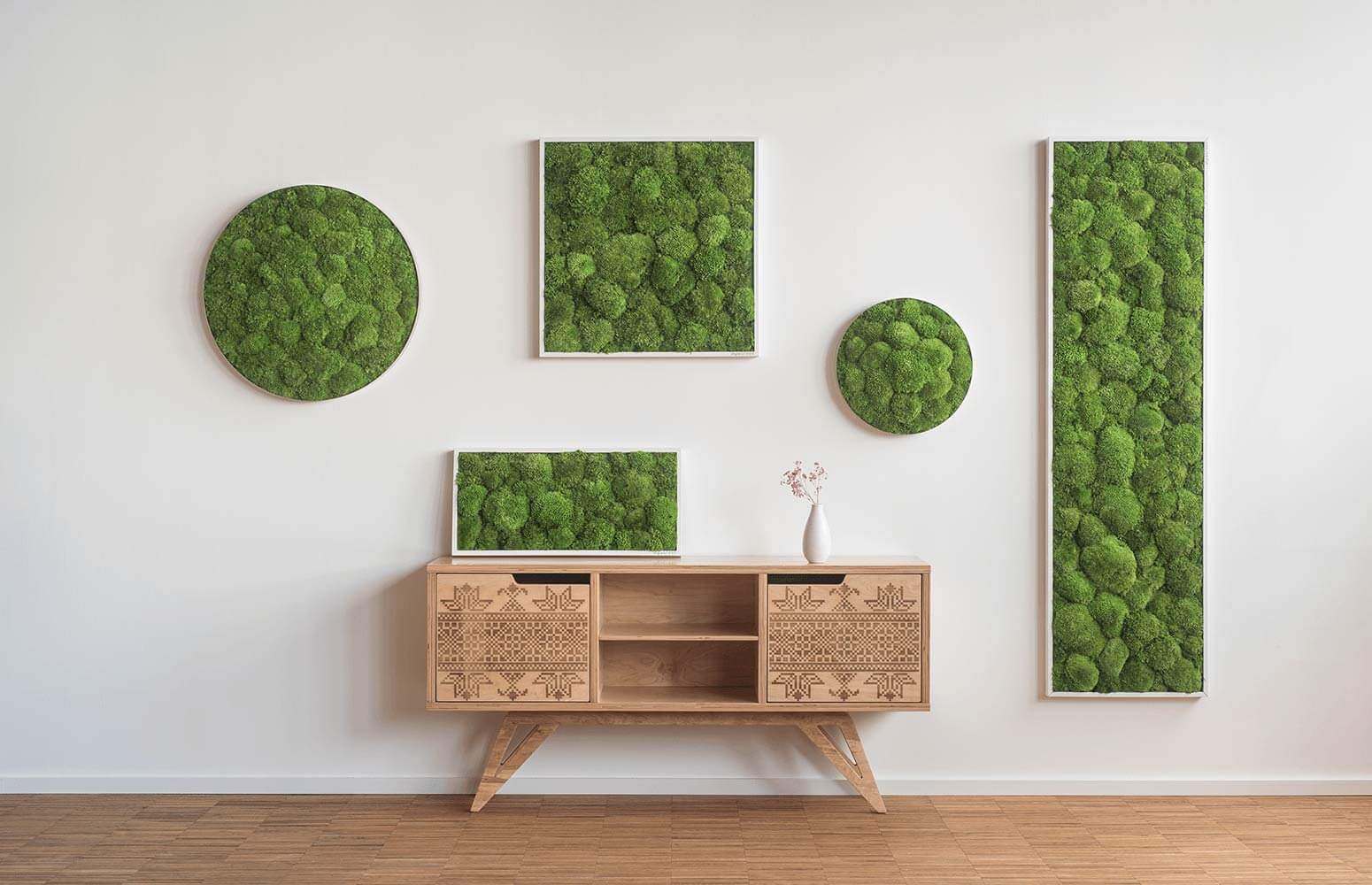 Wide Green Moss Wall Art (57x27cm) - Image 6